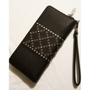 NWT Michael Kors Zip Around Stud Leather Wallet
